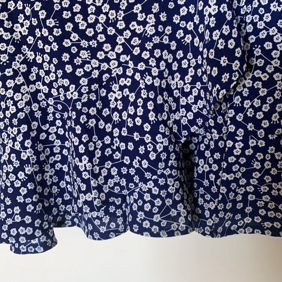 Floral long sleeve ruffle mini dress - Picture 2 of 4